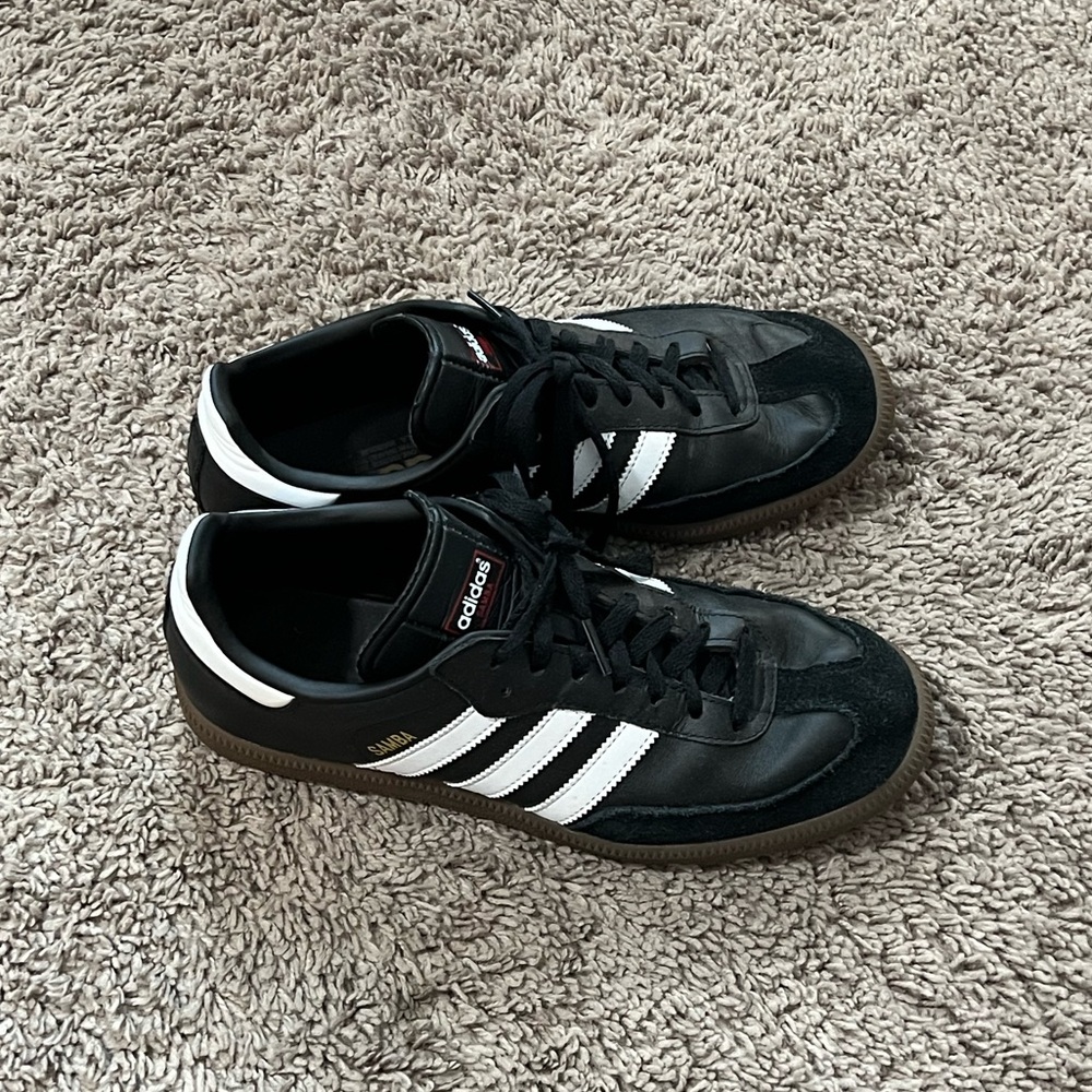 adidas sambas classic